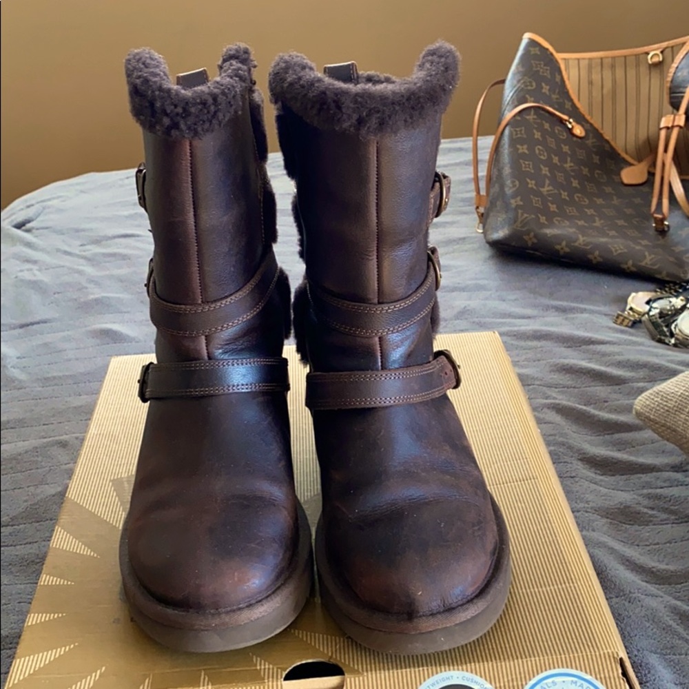 Uggs Brown Leather